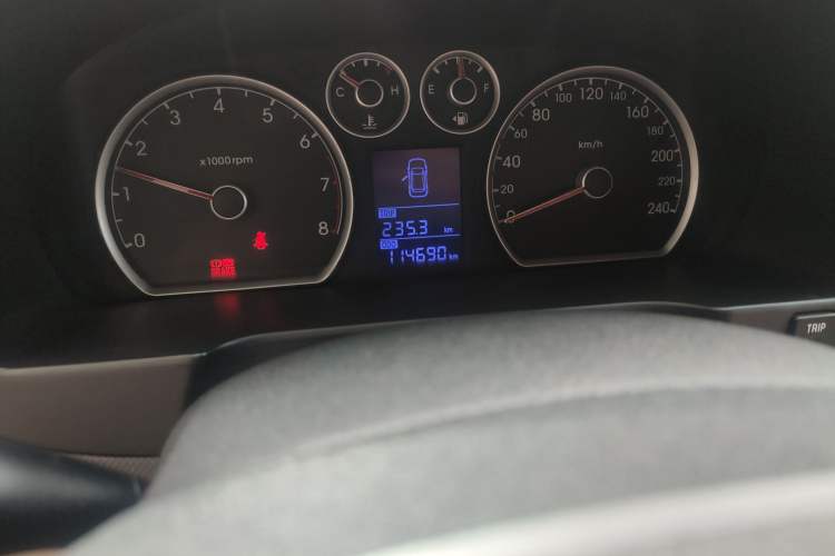 Used Hyundai i30 2009 1.6L Manual Comfort Edition Odometer Close Up