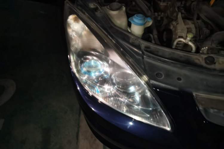 Used Hyundai i30 2009 1.6L Automatic Jingxiang Model Right Front Headlight