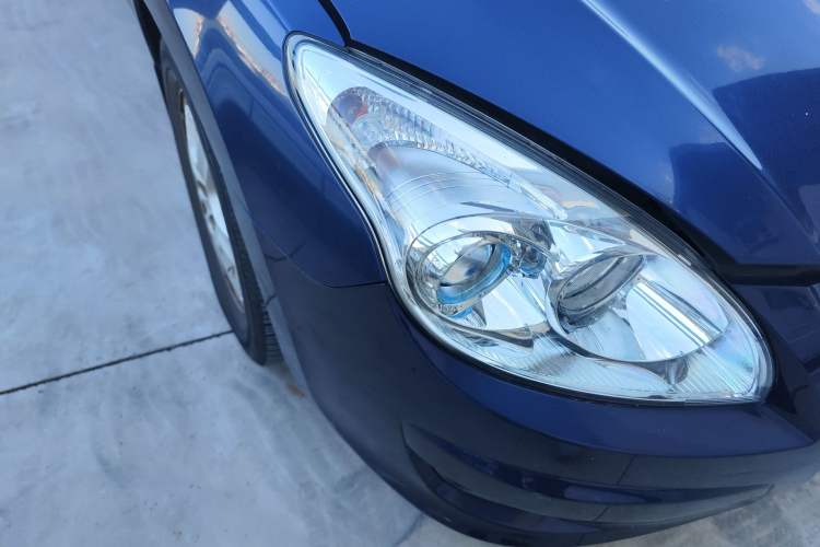Used Hyundai i30 2009 1.6L Automatic Jingxiang Model Right Front Headlight