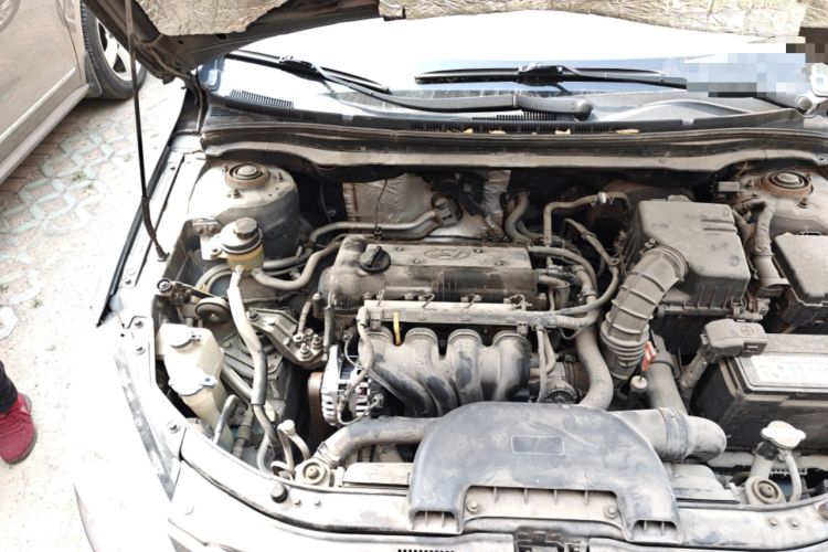 Used Hyundai i30 2009 1.6L Automatic Comfort Edition Engine Bay Right