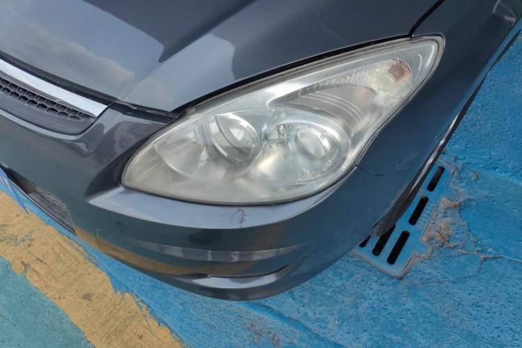 Used Hyundai i30 2009 1.6L Automatic Comfort Edition Left Front Headlight