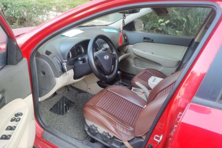 Used Hyundai i30 2009 1.6L Automatic Comfort Edition Driver Seat