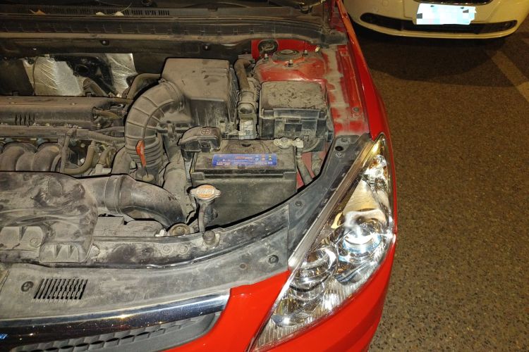Used Hyundai i30 2009 1.6L Automatic Jingxiang Model Engine Bay Left