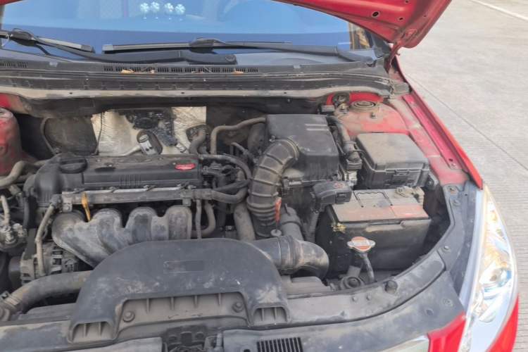 Used Hyundai i30 2009 1.6L Automatic Comfort Edition Engine Bay Left