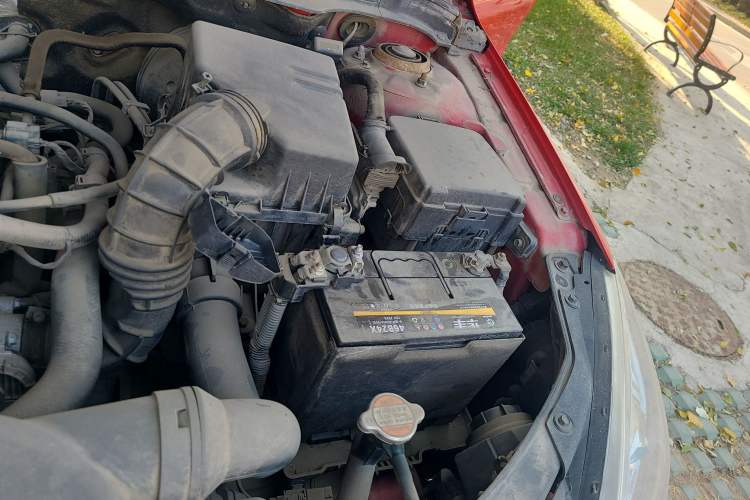 Used Hyundai i30 2009 1.6L Manual Comfort Edition Engine Bay Left