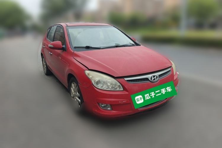 Used Hyundai i30 2009 1.6L Automatic Luxury Model Front Right 45 Deg