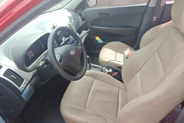 Used Hyundai i30 2009 1.6L Automatic Comfort Edition Left Front Seat