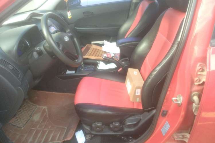 Used Hyundai i30 2009 1.6L Automatic Comfort Edition Left Front Seat