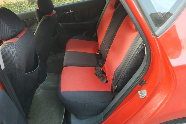 Used Hyundai i30 2009 1.6L Automatic Luxury Model Left Rear Seat