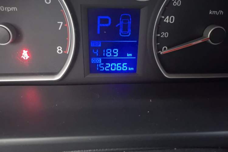 Used Hyundai i30 2009 1.6L Automatic Comfort Edition Odometer Close Up