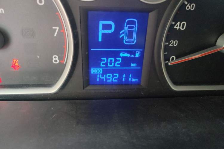 Used Hyundai i30 2009 1.6L Automatic Luxury Model Odometer Close Up