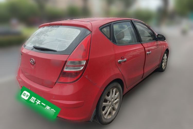 Used Hyundai i30 2009 1.6L Automatic Luxury Model Rear Right 45 Deg