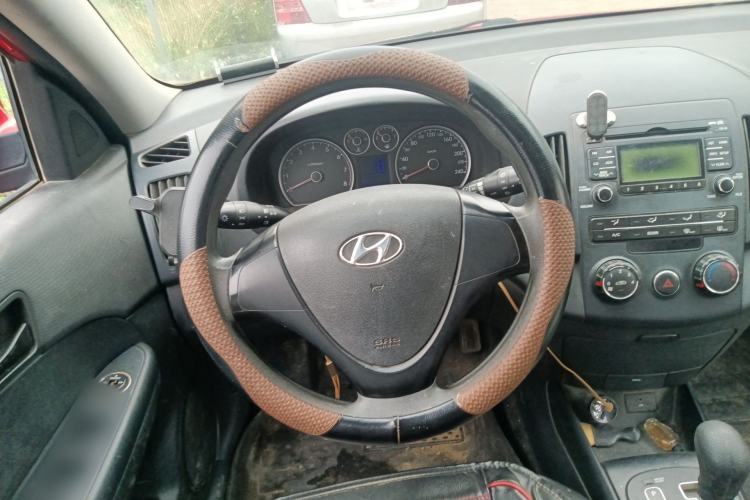 Used Hyundai i30 2009 1.6L Automatic Comfort Edition Steering Wheel