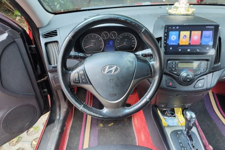 Used Hyundai i30 2009 1.6L Automatic Luxury Model Steering Wheel