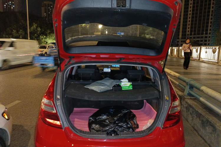 Used Hyundai i30 2009 1.6L Automatic Jingxiang Model Trunk