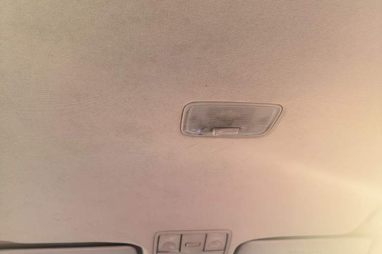 Used Hyundai i30 2009 1.6L Manual Comfort Edition Headliner