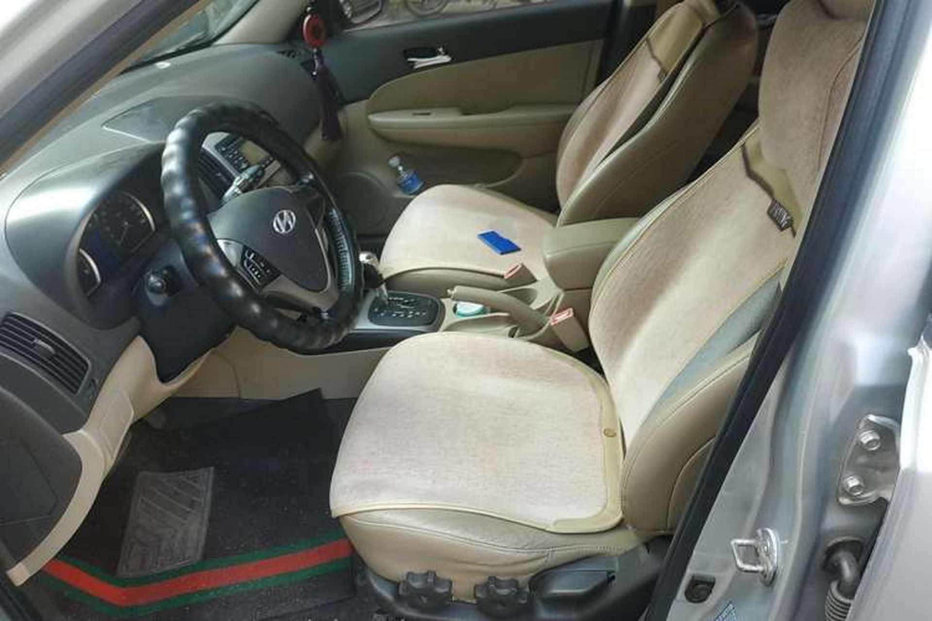 Used Hyundai i30 2009 1.6L Automatic Luxury Model Left Front Seat