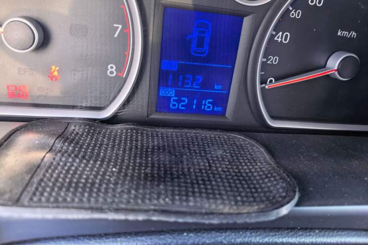 Used Hyundai i30 2009 1.6L Manual Comfort Edition Odometer Close Up