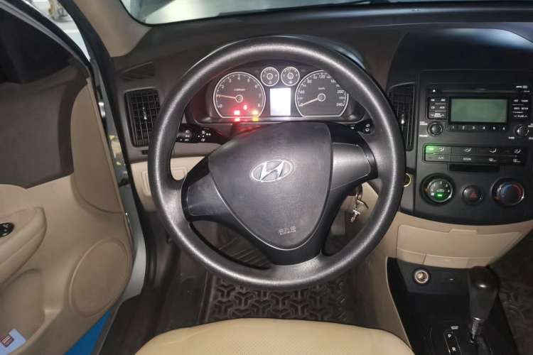 Used Hyundai i30 2009 1.6L Automatic Comfort Edition Steering Wheel