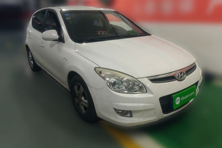 Used Hyundai i30 2009 1.6L Automatic Comfort Edition Front Right 45 Deg