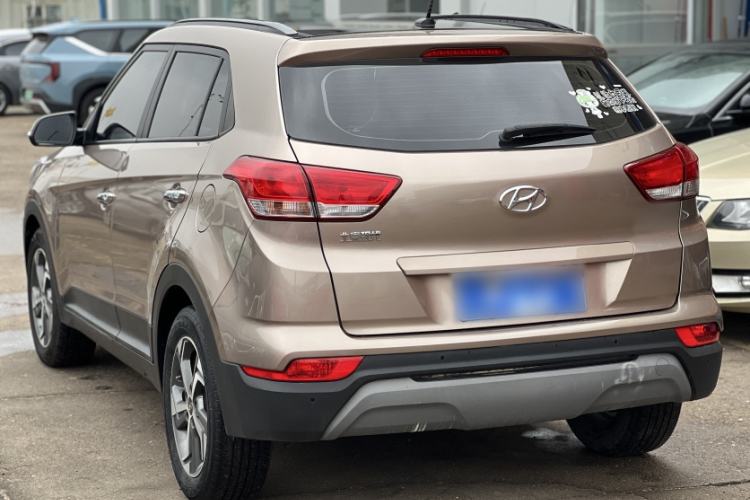 Used Hyundai ix25 2017 1.6L Automatic Smart Version Exterior 3