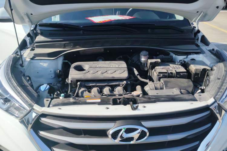 Used Hyundai ix25 2017 1.6L Automatic Smart Version Engine Bay