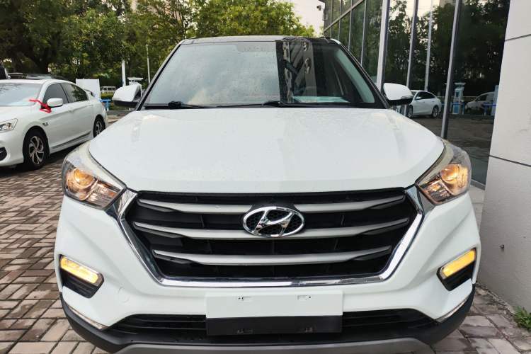 Used Hyundai ix25 2017 1.6L Automatic Smart Version Exterior 1