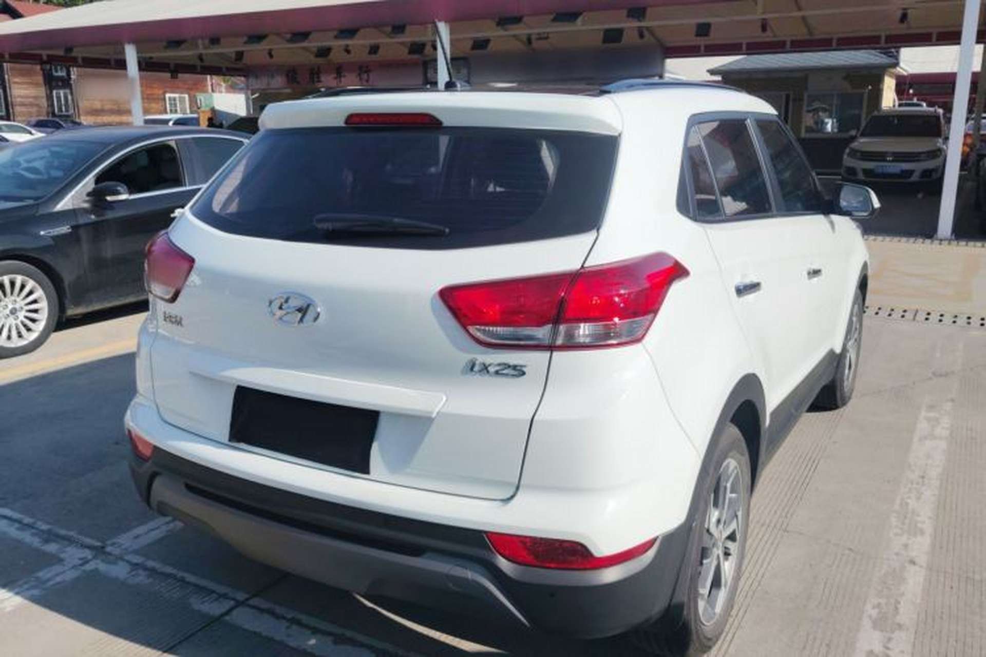 Used Hyundai ix25 2017 1.6L Automatic Smart Version Exterior 5