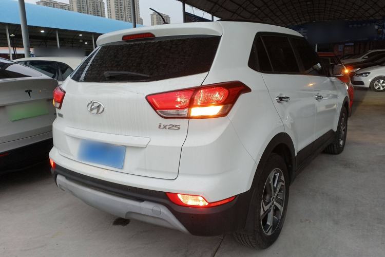 Used Hyundai ix25 2017 1.6L Automatic Smart Version Exterior 5