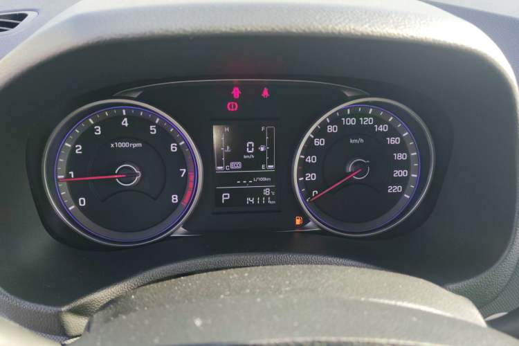 Used Hyundai ix25 2017 1.6L Automatic Smart Version Instrument Cluster