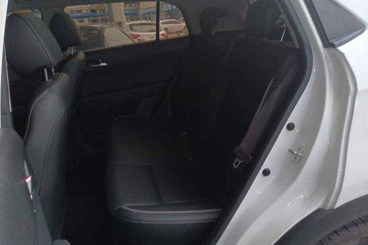 Used Hyundai ix25 2017 1.6L Automatic Smart Version Interior 4