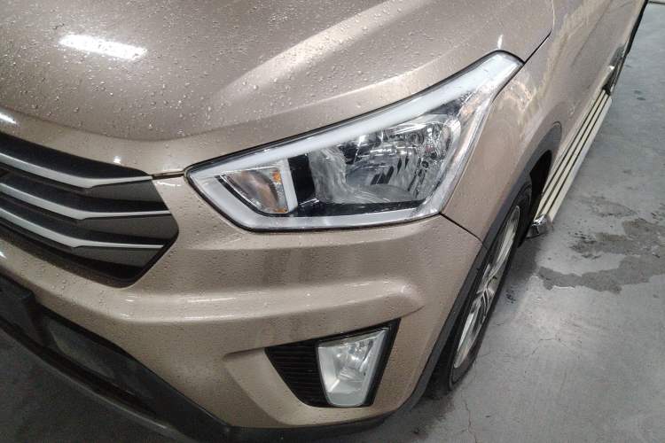 Used Hyundai ix25 2015 1.6L Automatic Two-Wheel Drive Smart GLS Trim Left Front Headlight