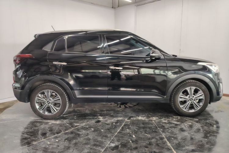 Used Hyundai ix25 2015 1.6L Automatic Two-Wheel Drive Smart GLS Trim Exterior 3