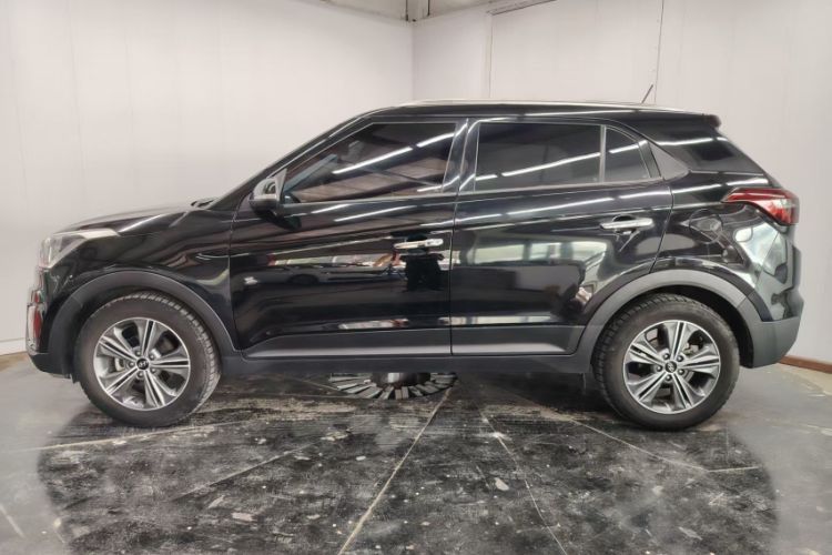 Used Hyundai ix25 2015 1.6L Automatic Two-Wheel Drive Smart GLS Trim Exterior 4