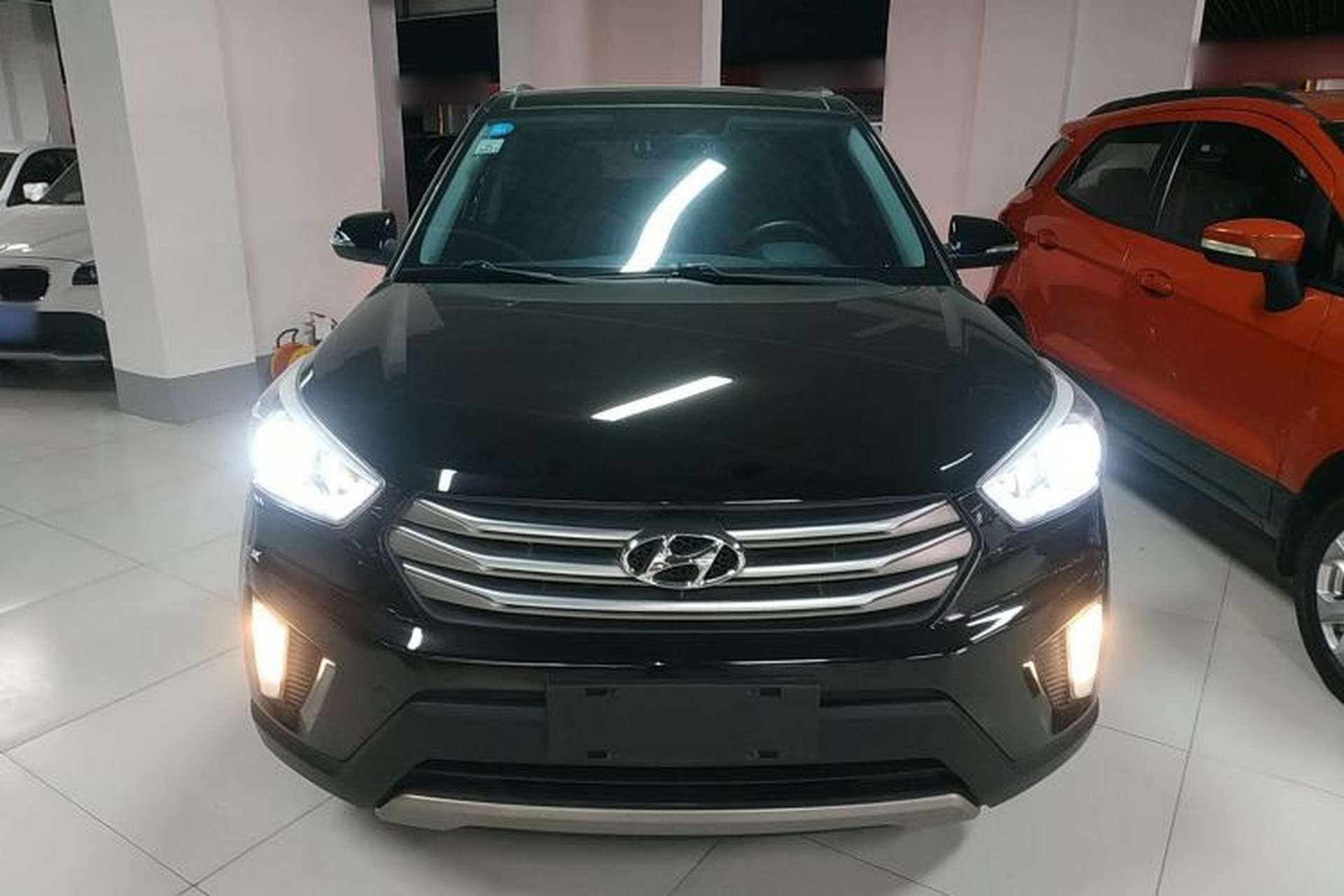 Used Hyundai ix25 2015 1.6L Automatic Two-Wheel-Drive Deluxe DLX Model Front