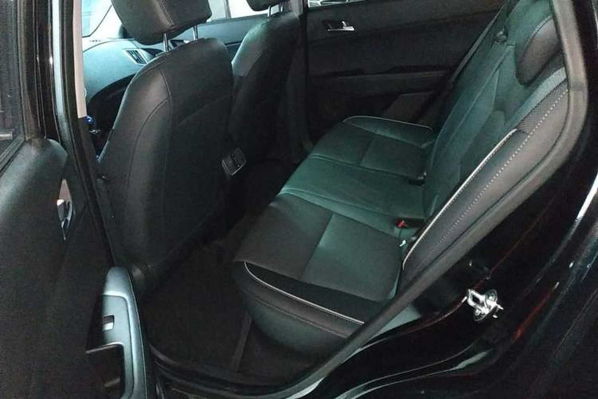 Used Hyundai ix25 2015 1.6L Automatic Two-Wheel-Drive Deluxe DLX Model Left Rear Seat
