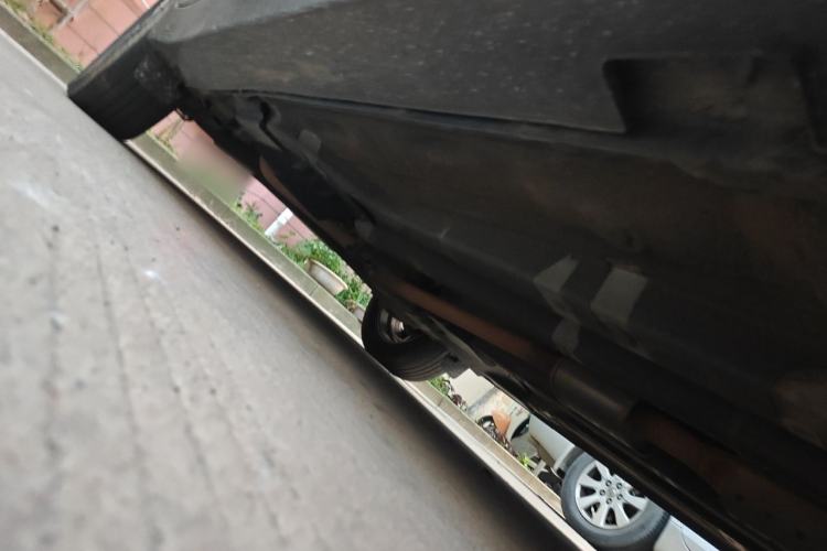 Used Hyundai ix25 2015 1.6L Automatic Two-Wheel-Drive Deluxe DLX Model Chassis Front Right