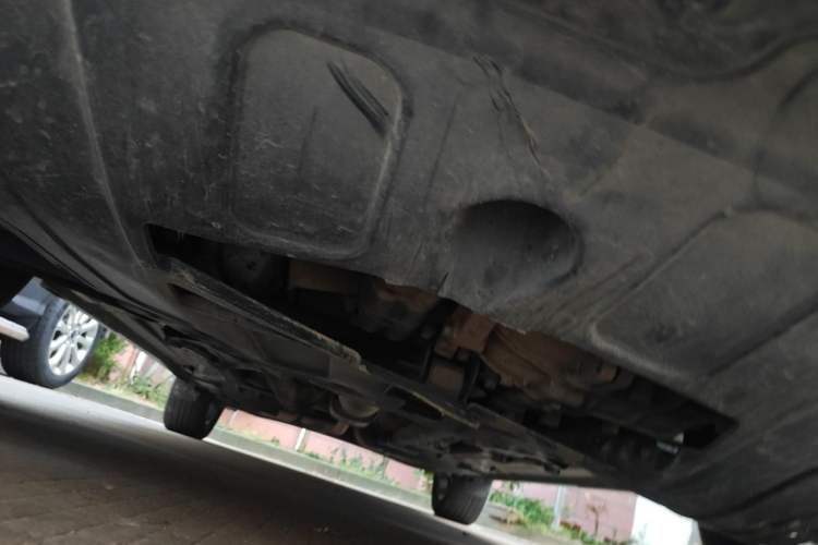 Used Hyundai ix25 2015 1.6L Automatic Two-Wheel-Drive Deluxe DLX Model Chassis Front