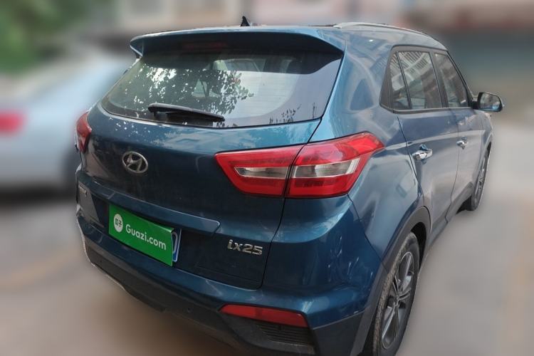 Used Hyundai ix25 2015 1.6L Automatic Two-Wheel-Drive Deluxe DLX Model Rear Right 45 Deg