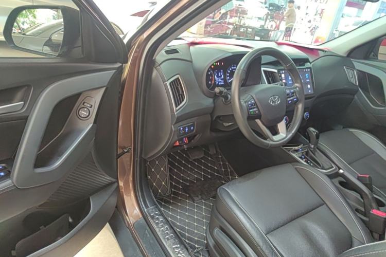 Used Hyundai ix25 2015 1.6L Automatic Two-Wheel Drive Smart GLS Trim Driver Seat