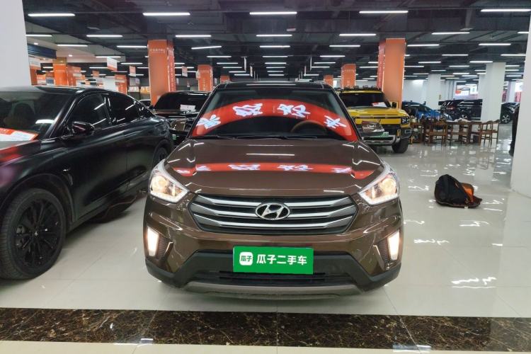 Used Hyundai ix25 2015 1.6L Automatic Two-Wheel-Drive Deluxe DLX Model Front
