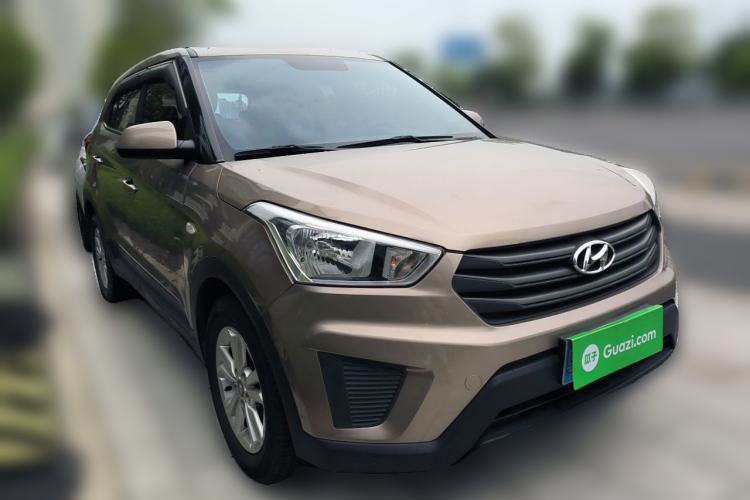 Used Hyundai ix25 2015 1.6L Manual Two-Wheel Drive Fashionable GS Model Front Right 45 Deg