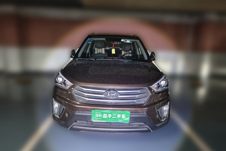 Used Hyundai ix25 2015 1.6L Automatic Two-Wheel-Drive Deluxe DLX Model Front