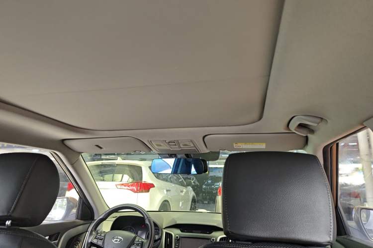 Used Hyundai ix25 2015 2.0L Automatic Two-Wheel Drive Intelligent GLS Headliner