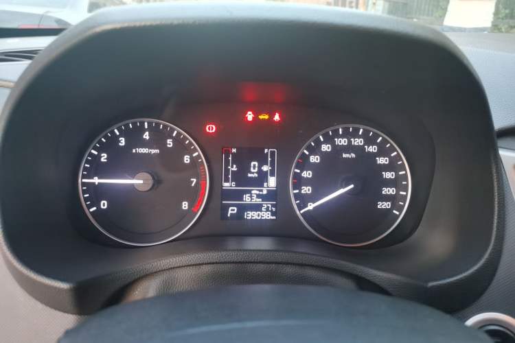 Used Hyundai ix25 2015 2.0L Automatic Two-Wheel Drive Intelligent GLS Instrument Cluster