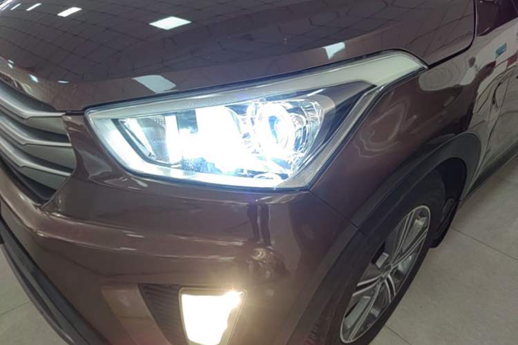 Used Hyundai ix25 2015 1.6L Automatic Two-Wheel Drive Smart GLS Trim Left Front Headlight
