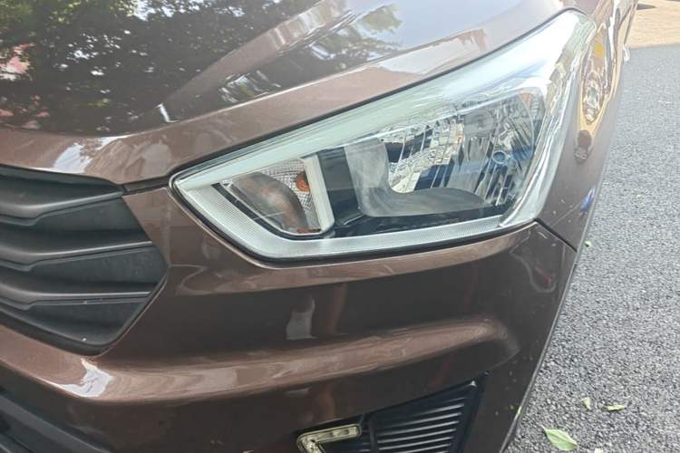 Used Hyundai ix25 2015 1.6L Manual Two-Wheel Drive Fashionable GS Model Left Front Headlight