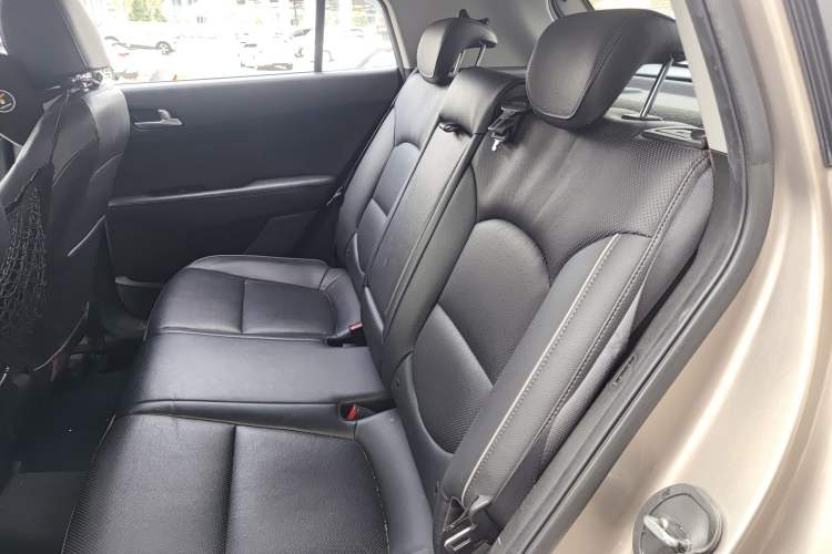 Used Hyundai ix25 2015 1.6L Automatic Two-Wheel-Drive Deluxe DLX Model Left Rear Seat