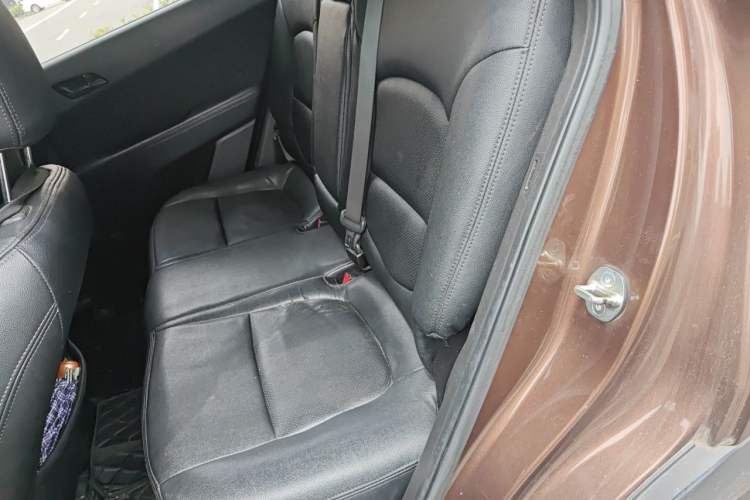 Used Hyundai ix25 2015 1.6L Manual Two-Wheel Drive Fashionable GS Model Left Rear Seat