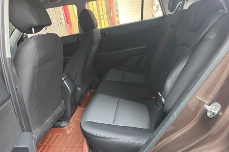 Used Hyundai ix25 2015 1.6L Manual Two-Wheel Drive Fashionable GS Model Left Rear Seat